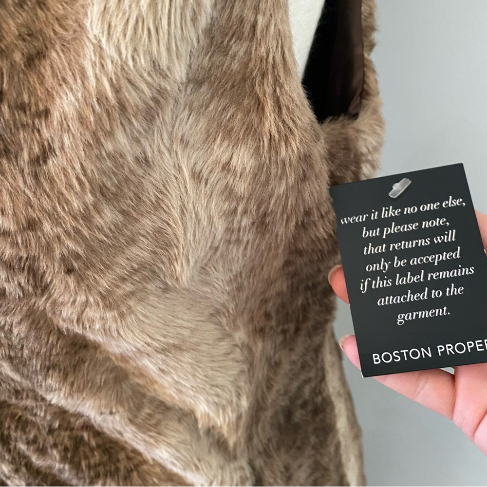 Boston Proper Fabulous Furs Donna Salyers Hooded Faux Fur Vest | Small - Picture 8 of 16